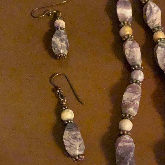 Lavender Stone Necklace and earrings - Picture 5 of 6